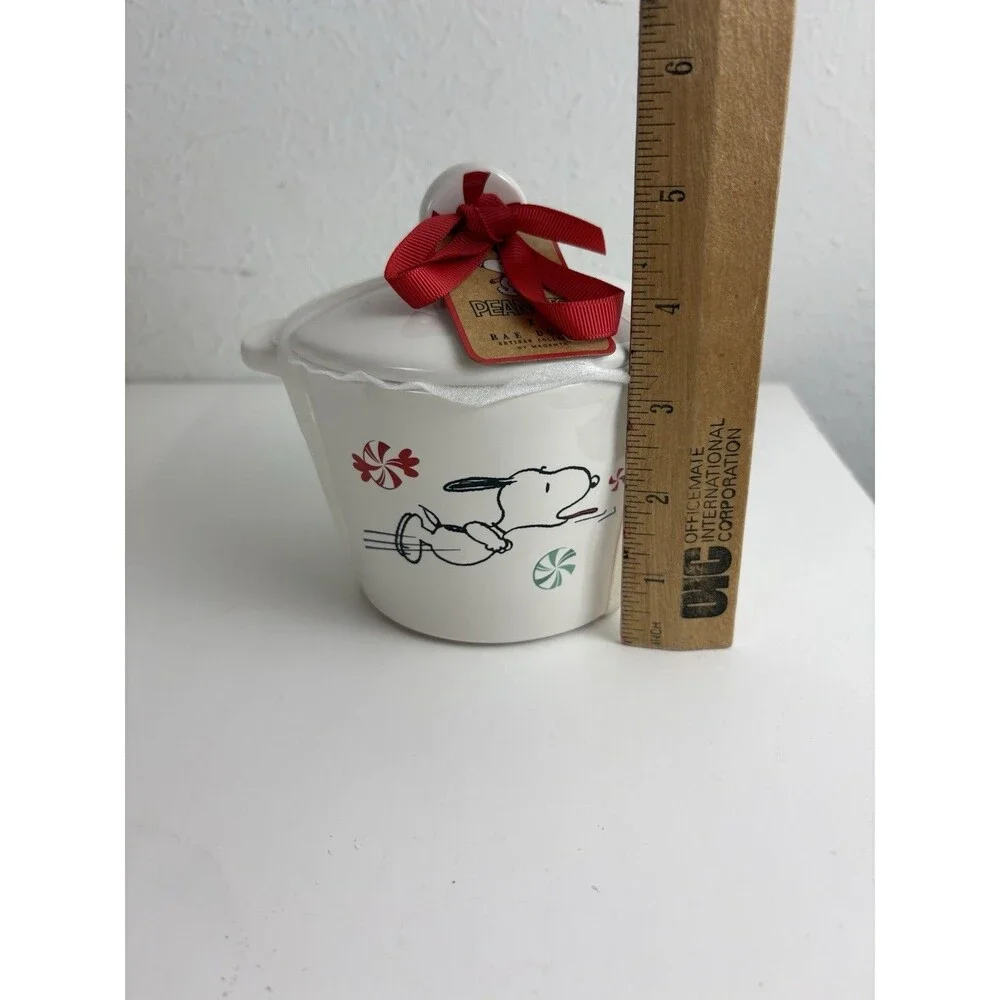 Snoopy Charlie Brown Peanuts Peppermint Dreams  Treat Canister Cookie Christmas